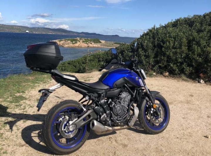 Nous louons la moto qui vous convient.