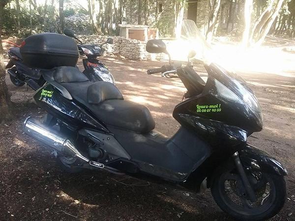 Scooter à louer Bonifacio